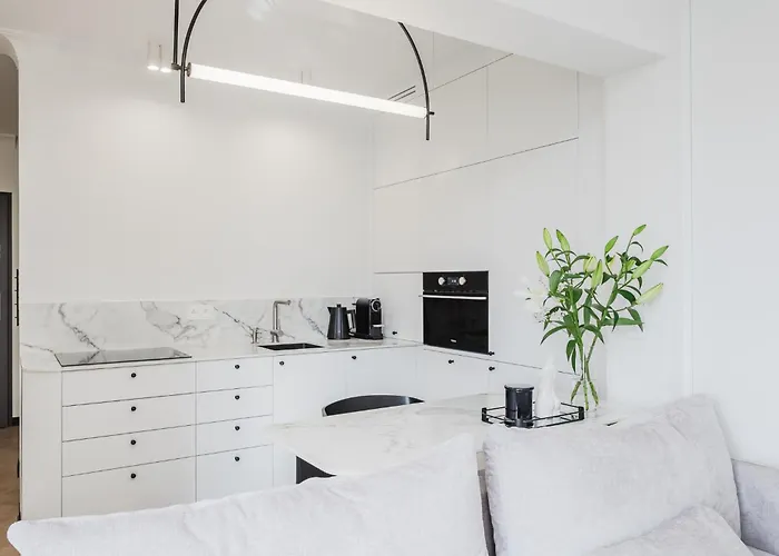 Premium Sky By Kramm- Przy Enea Stadion * ポズナン